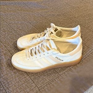 Adidas Spezial Sneakers